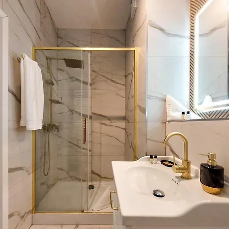 With Mountain View In Appartamento